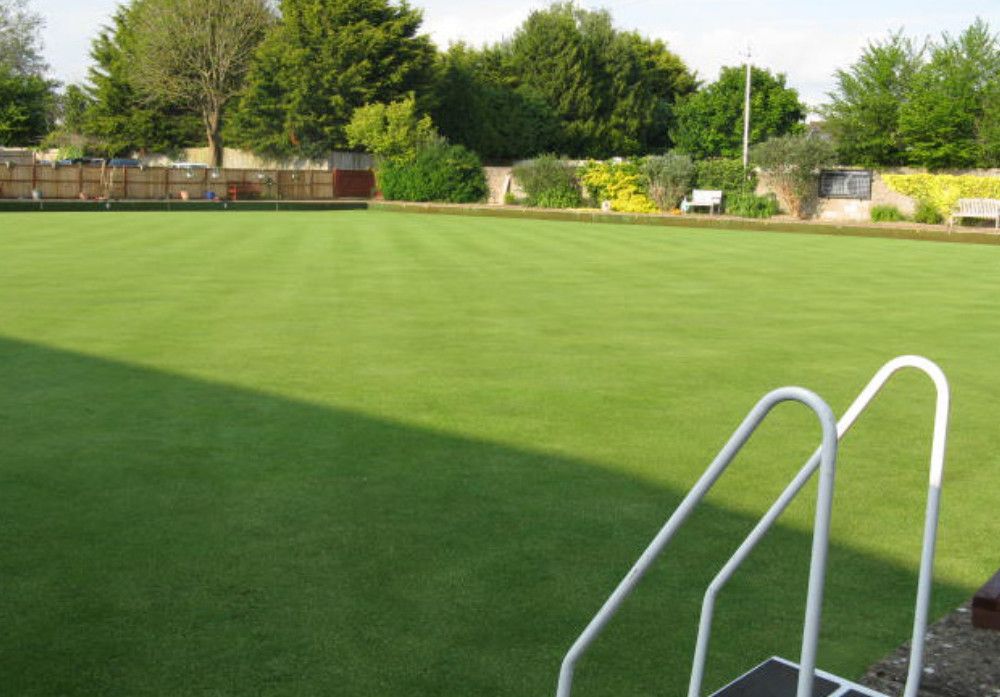 Outdoor Bowls